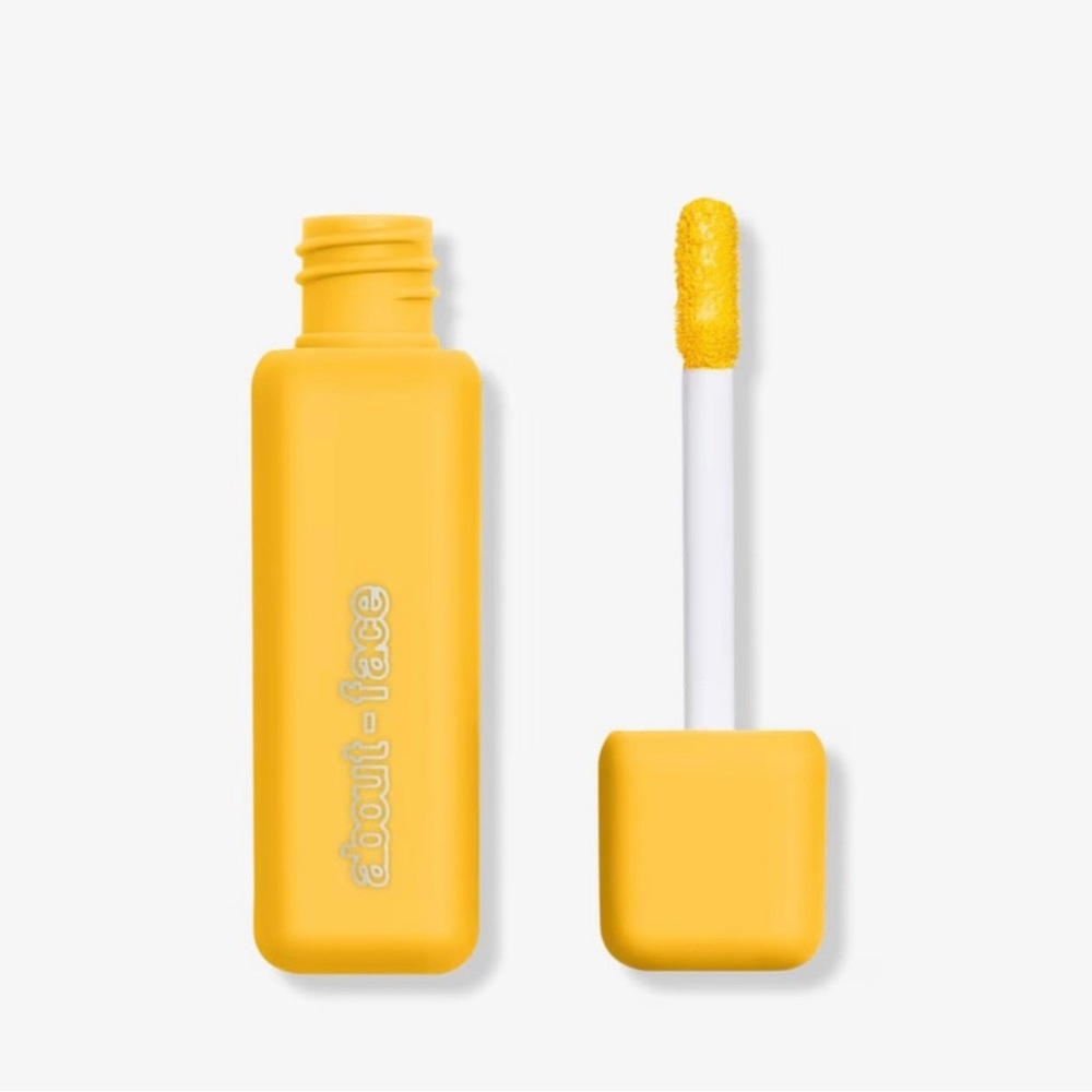 about-face Matte Fluid Eye Paint in It’s Blitz